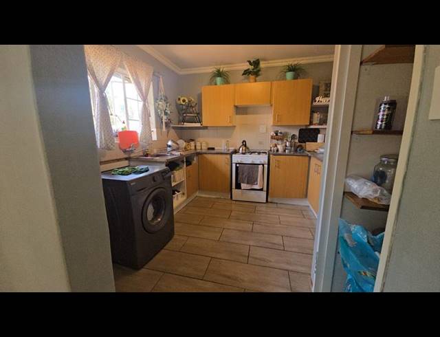 3 BEDROOM HOUSE FOR SALE IN HESTEAPARK